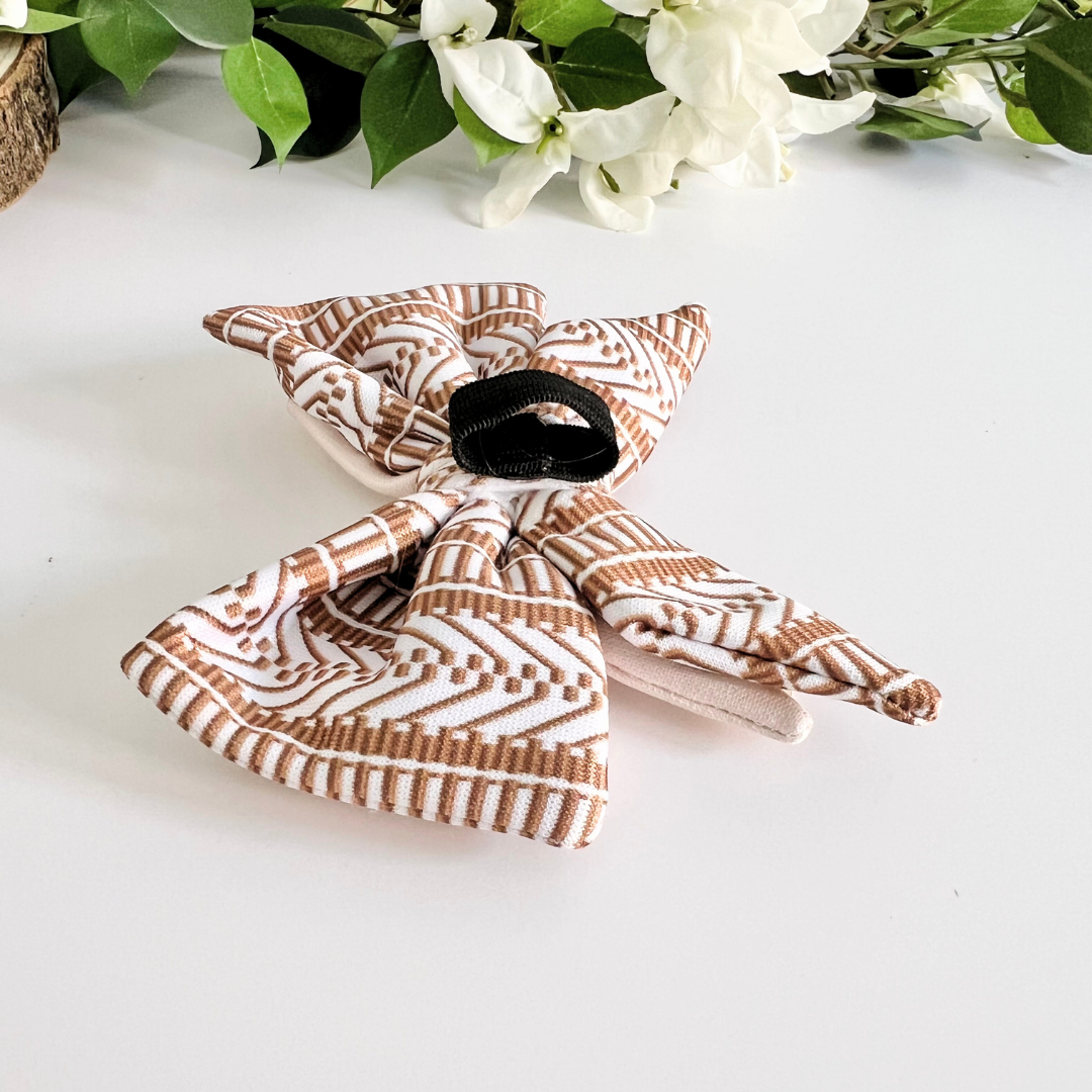 Ivory Spice Dog Bow